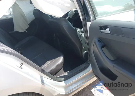 2014 Volkswagen Jetta 1.8T Se from USA, damaged, VIN 3VWD17AJ8EM313717